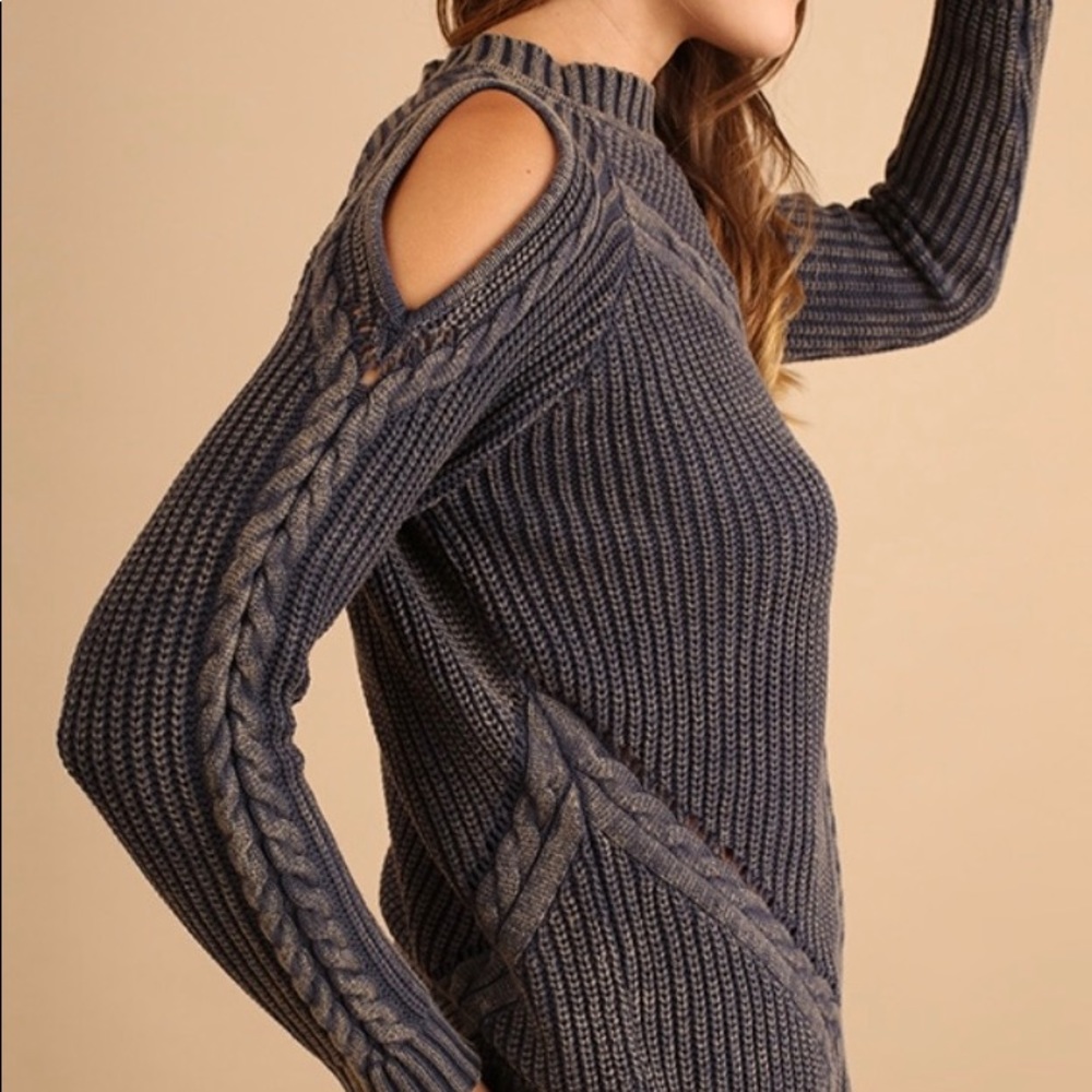 *NEW* Garment Dye washed cold shoulder sweater